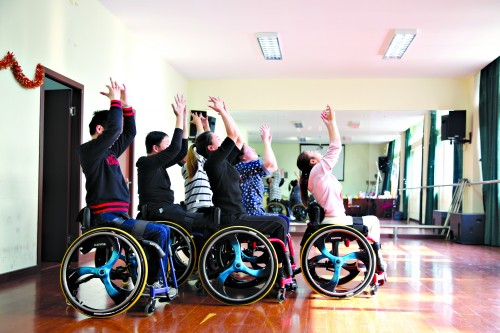 轮椅上的舞蹈人生